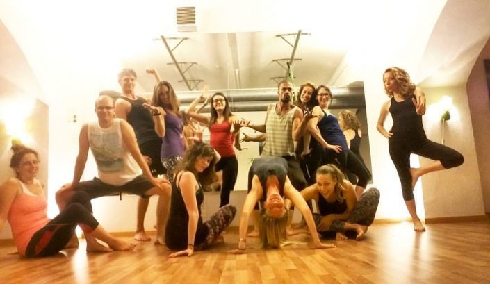 10 Tage Yoga um 10 Euro, 1020 Wien, Praterstrasse 70/8 10 Tage Yoga um 10 Euro, 1020 Wien, Praterstrasse 70/8